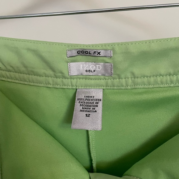 Izod Golf Green Skort with Pockets - Picture 3 of 6